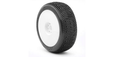 AKA Impact 1:8 Buggy Tyre Soft Longwear on white Evo Wheels (2)